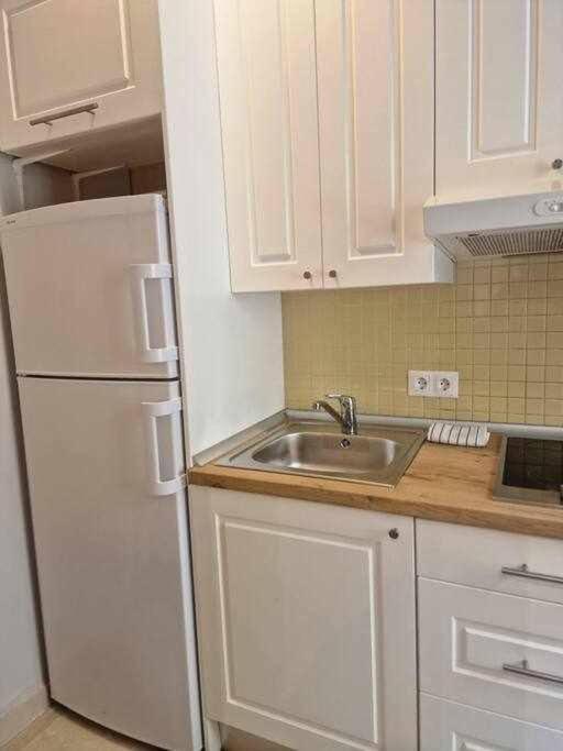 Isg Apartments Estudio En La Alameda Sevilla Kültér fotó